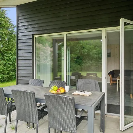 Dorreth - 3-2km From The Sea By Interhome